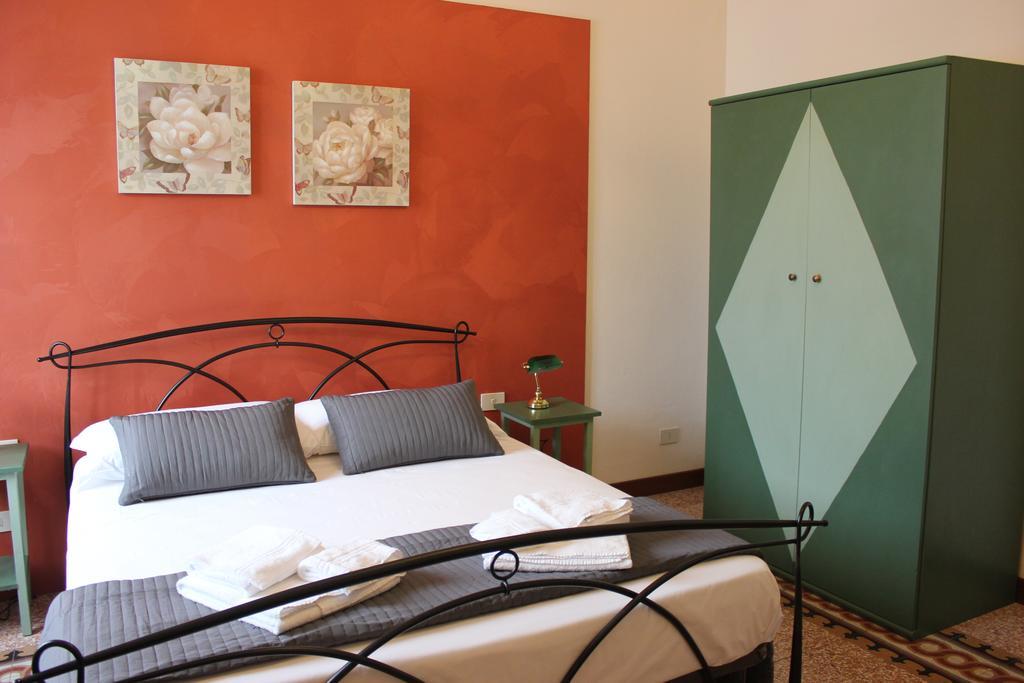 My Room Center San Salvi Florence Bilik gambar